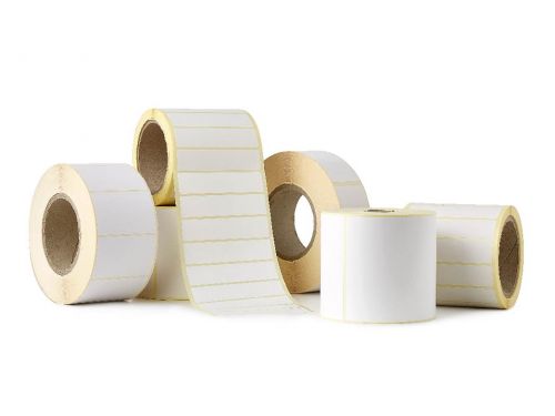 Blanco etiketten op rol 